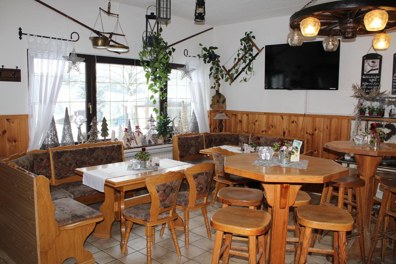 Hildfelder Stuebchen Hotel Winterberg Ngoại thất bức ảnh